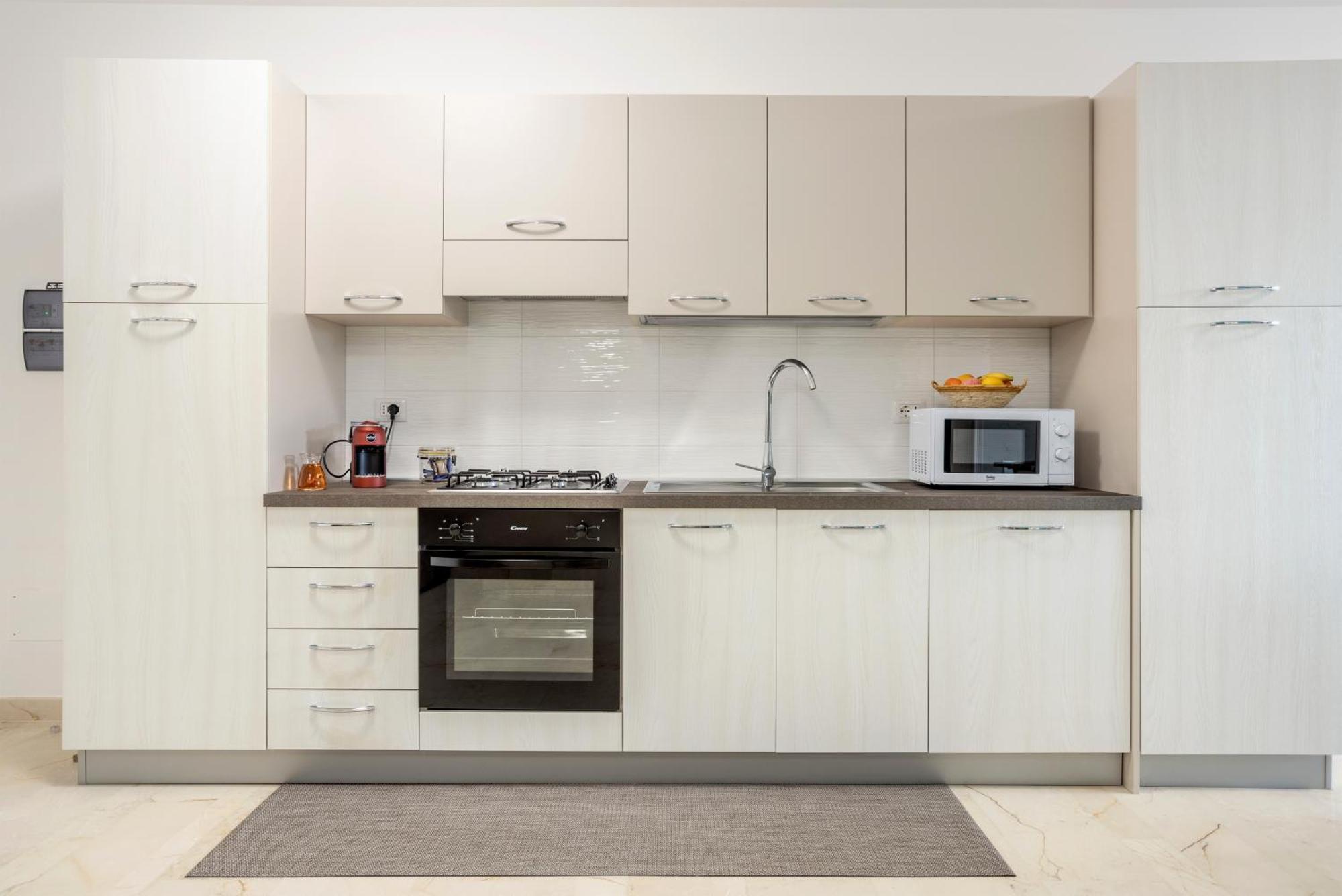Azzurra Apartments Балестрате Екстериор снимка