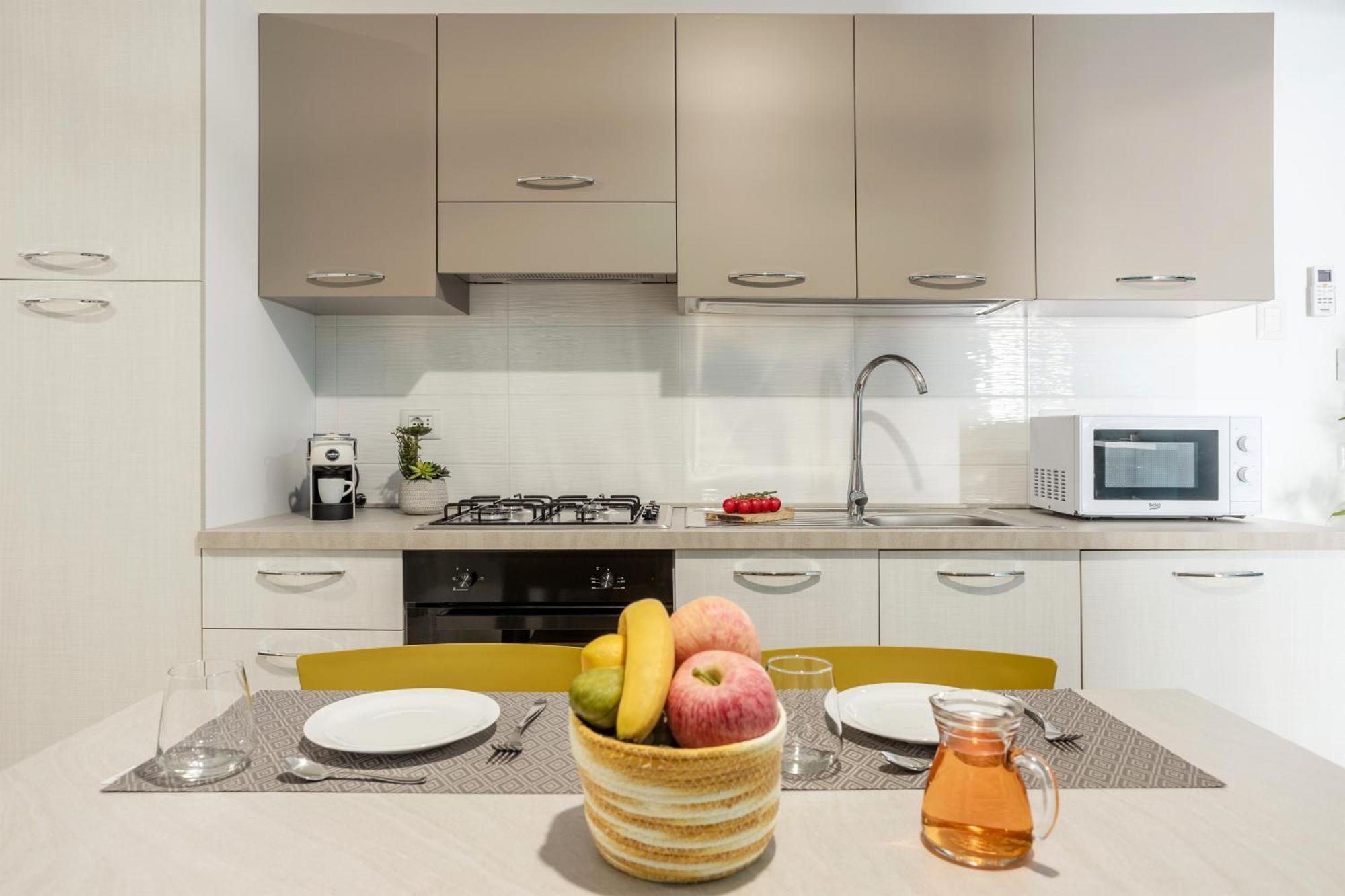 Azzurra Apartments Балестрате Екстериор снимка